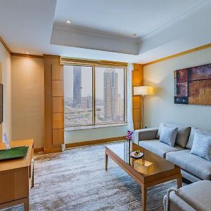 Classic One-Bedroom King Suite